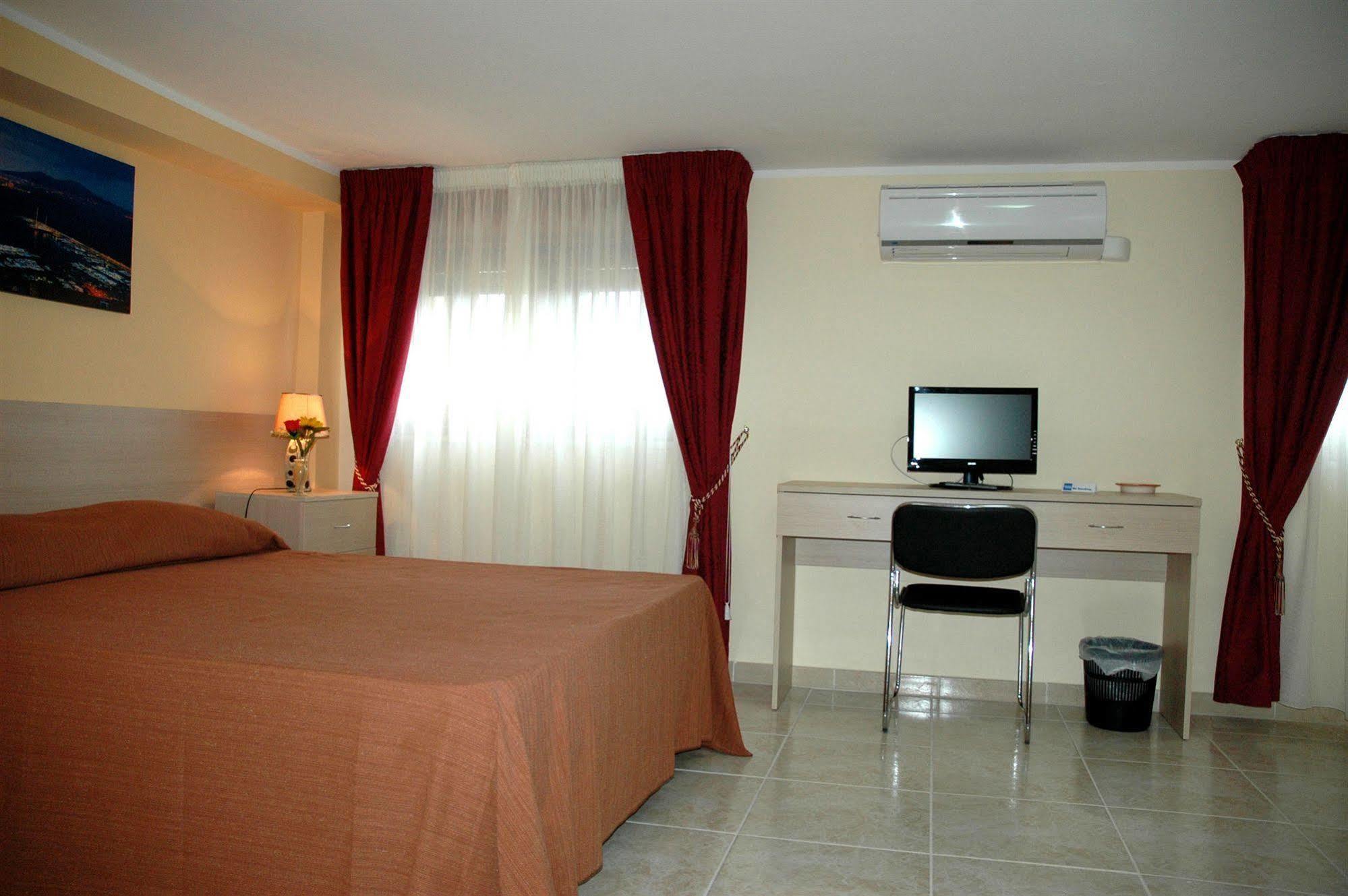 Cassiodoro Rooms Affittacamere Катандзаро Екстер'єр фото