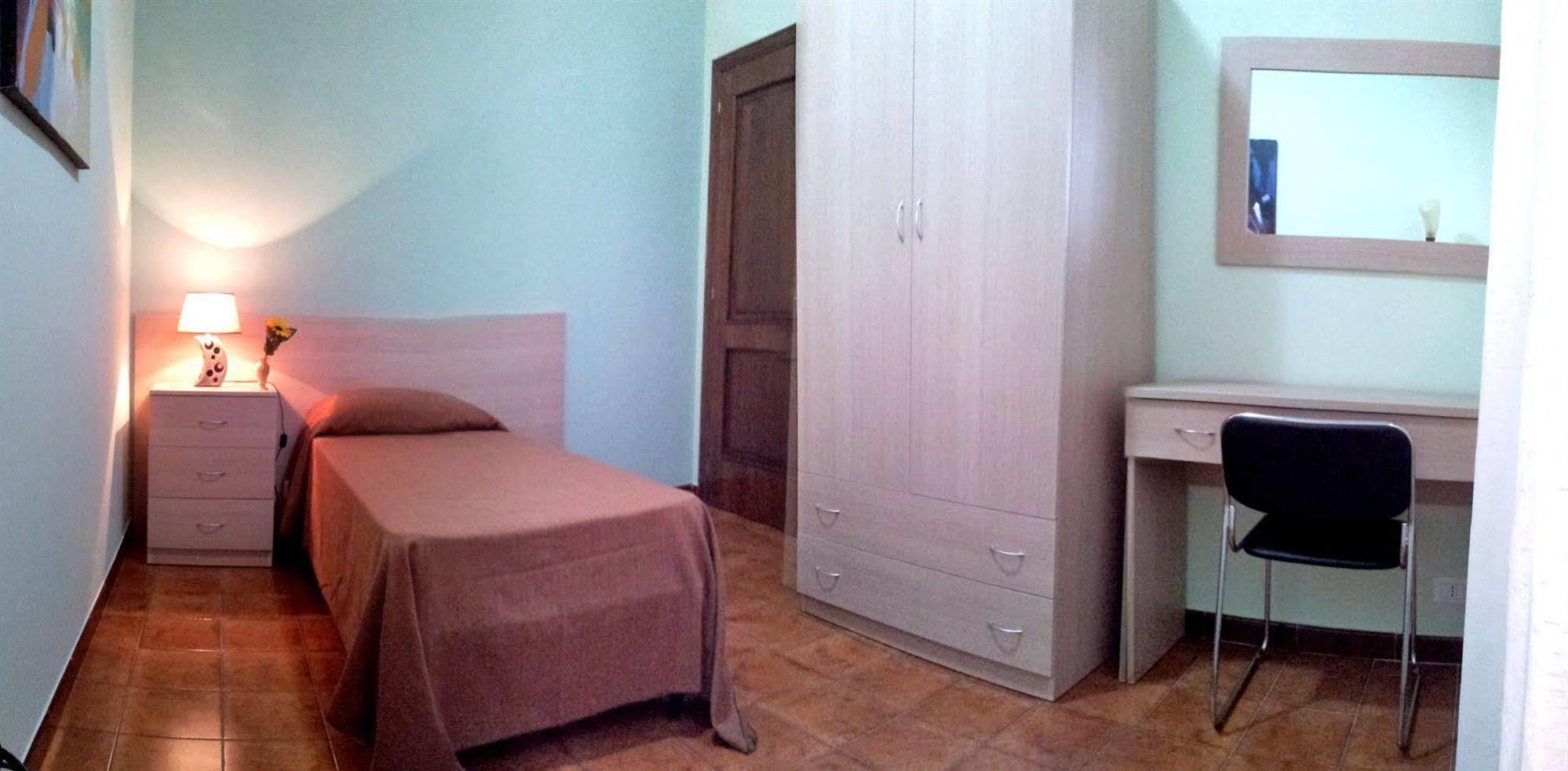 Cassiodoro Rooms Affittacamere Катандзаро Екстер'єр фото
